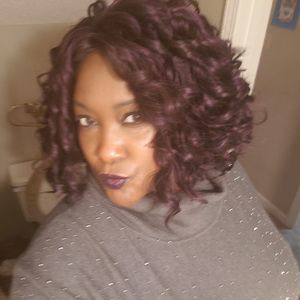 Meet your Posher, Melanie